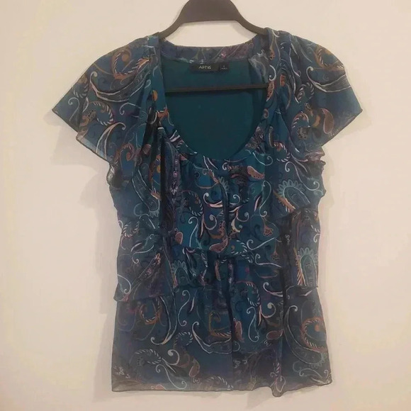 APT. Print Top - Picture 1 of 5